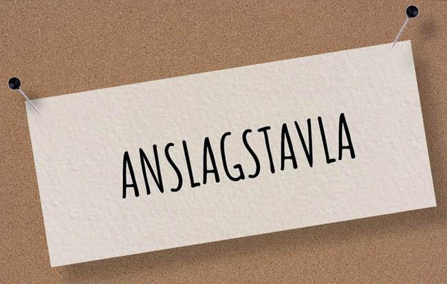 Skylt med texten anslagstavla